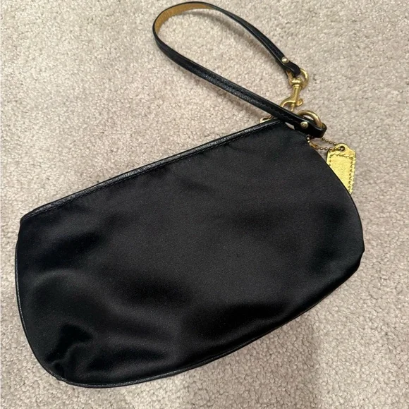 Coach Amanda Satin Black Wristlet Clutch - Picture 3 of 7
